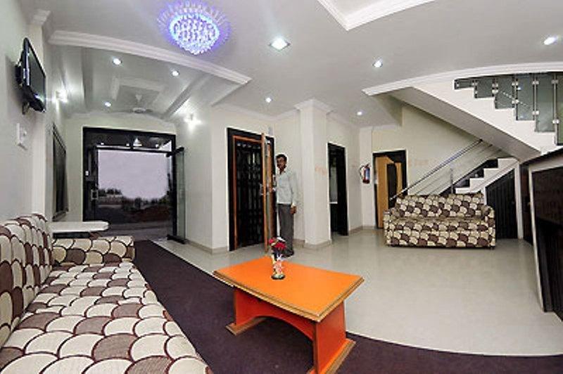 Sai Ganesh Hotel Shirdi Exterior foto
